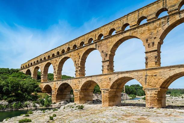 ニームLe Jad Joli F2 Proche Gare, Arenes Avec Terrasse Priveeアパートメント エクステリア 写真